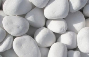 Булыжник Мрамор черный галтованный (фракция 40-70мм)